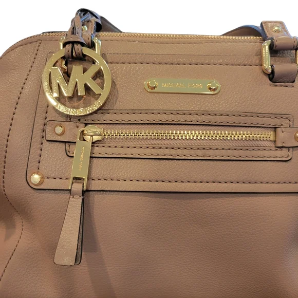 LIKE NEW | Michael Kors | Gilmore Satchel with Crossbody Strap | Putty - Picture 8 of 16
